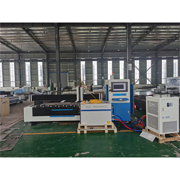 ຂະໜາດນ້ອຍ 1.5 kw full cover high speed cnc fiber laser cutting machine